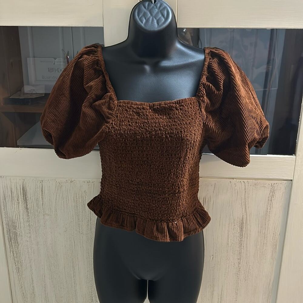 American Eagle Corduroy Puffed-Sleeved Blouse
